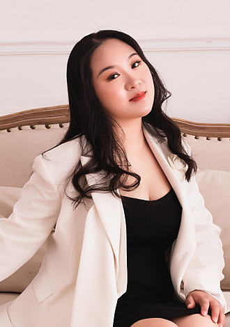 Gorgeous profiles pictures: Jinhong from Kaifeng, Asian member in Dating profile