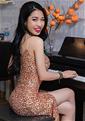 Thousands of beauties: caring Asian member Linh (Evangeline)